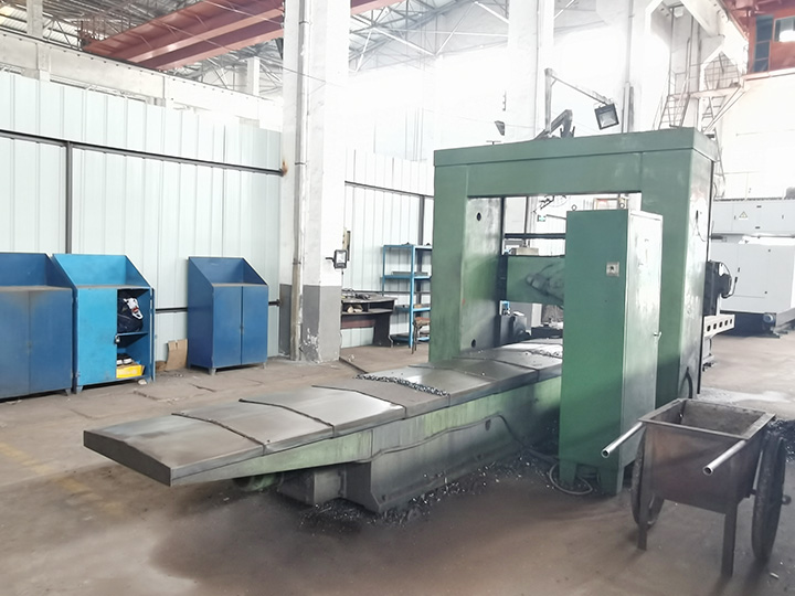 Planer milling machine